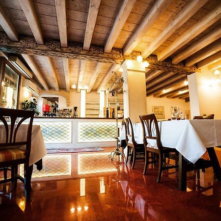 Locanda Lo Scudo Soave  Exterior photo